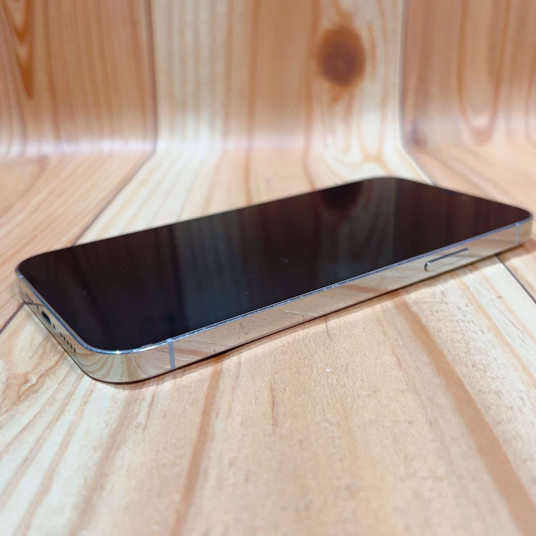 SIMフリー 本体 iPhone 12 Pro 256 GB シルバー 540