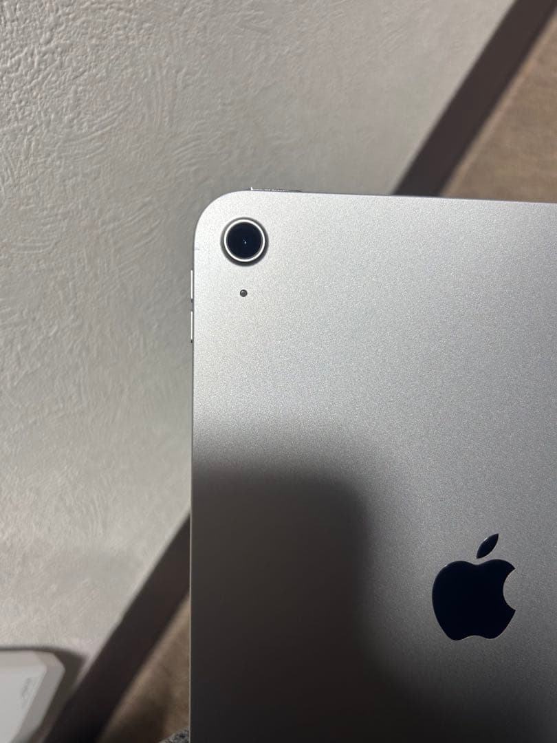 iPad A16 第11世代 128GB Wi-Fi シルバー