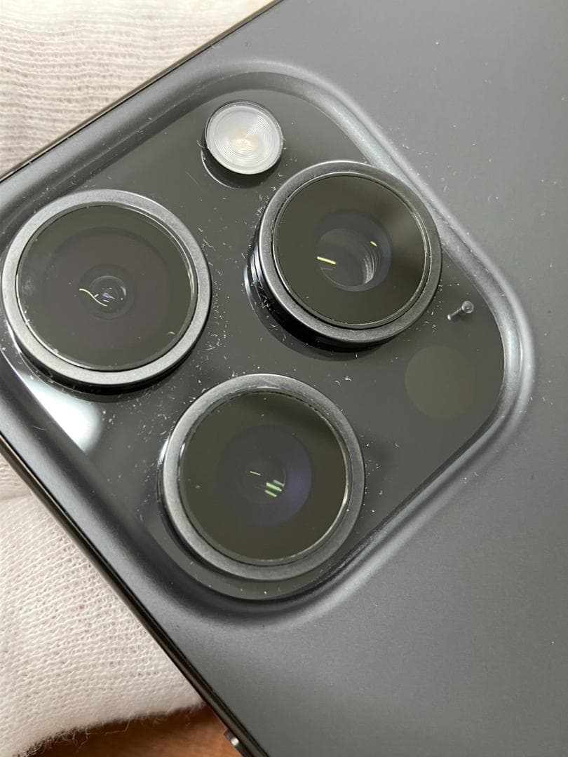 美品　iphone 15 pro max 256GB 94％ 残債なし