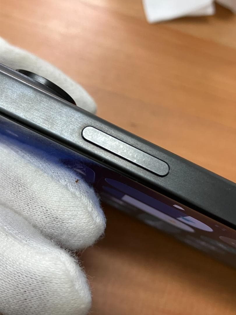 美品　iphone 15 pro max 256GB 94％ 残債なし