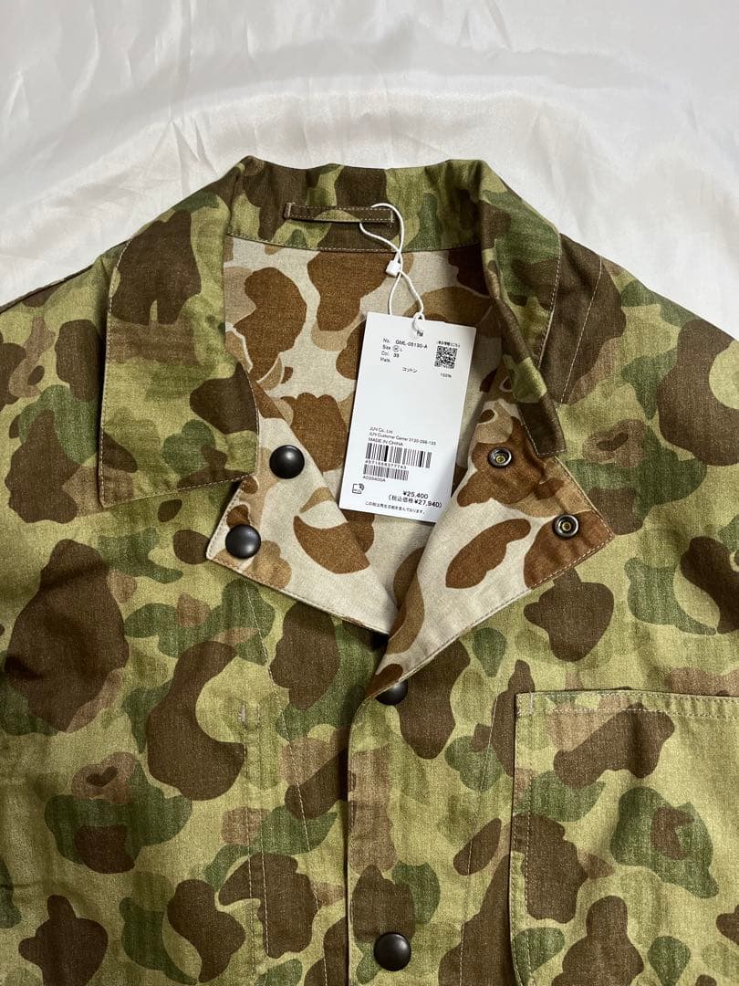 新品未使用タグ付き　アダムエロぺ　カモフラージュ リバーシブル　カバーオール