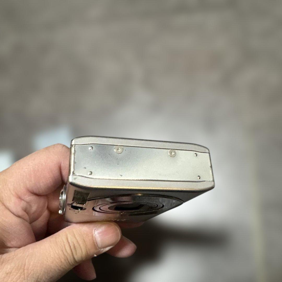 Canon IXY25isコンパクトデジタルカメラ★コンデジ★付属品あり