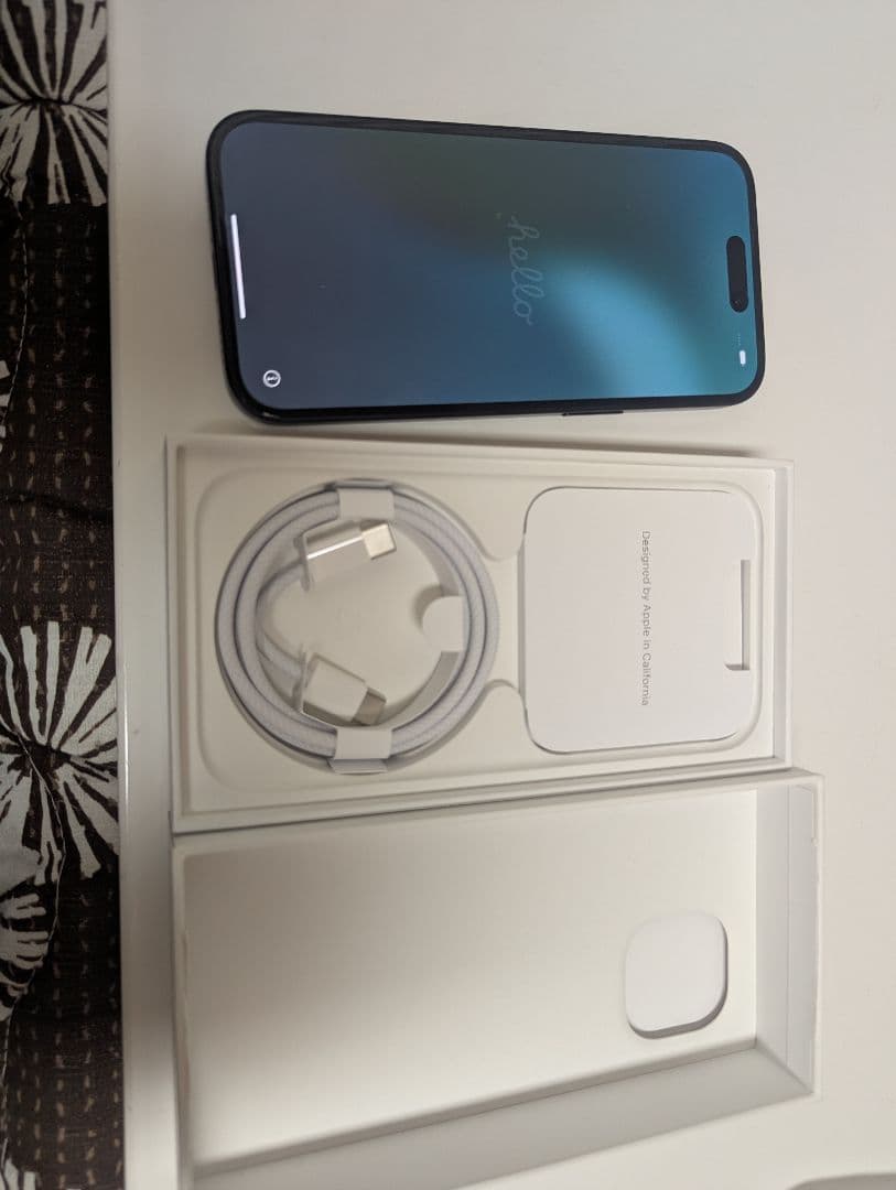 Apple iPhone 15 ブラック 本体