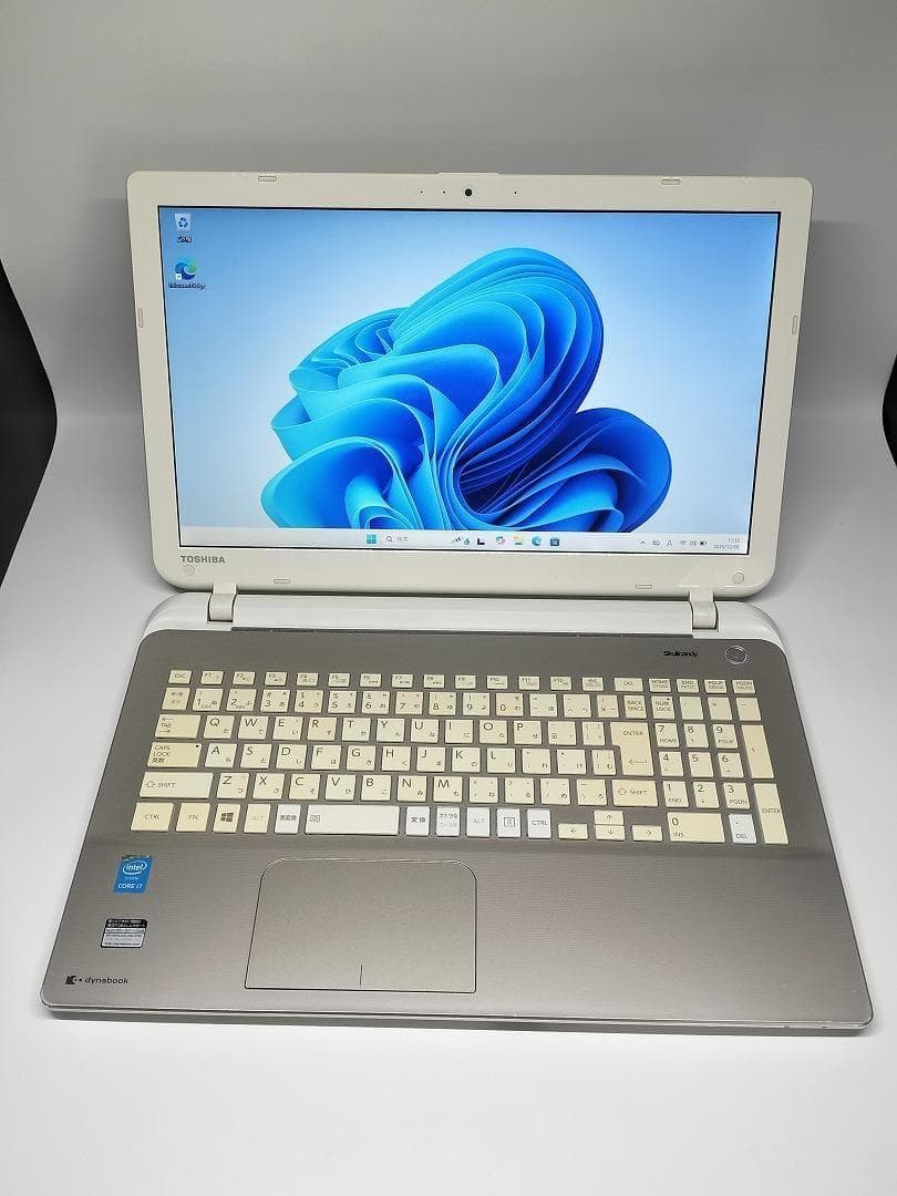 【東芝】爆速 Corei7/新品SSD256GB ノートパソコン E8