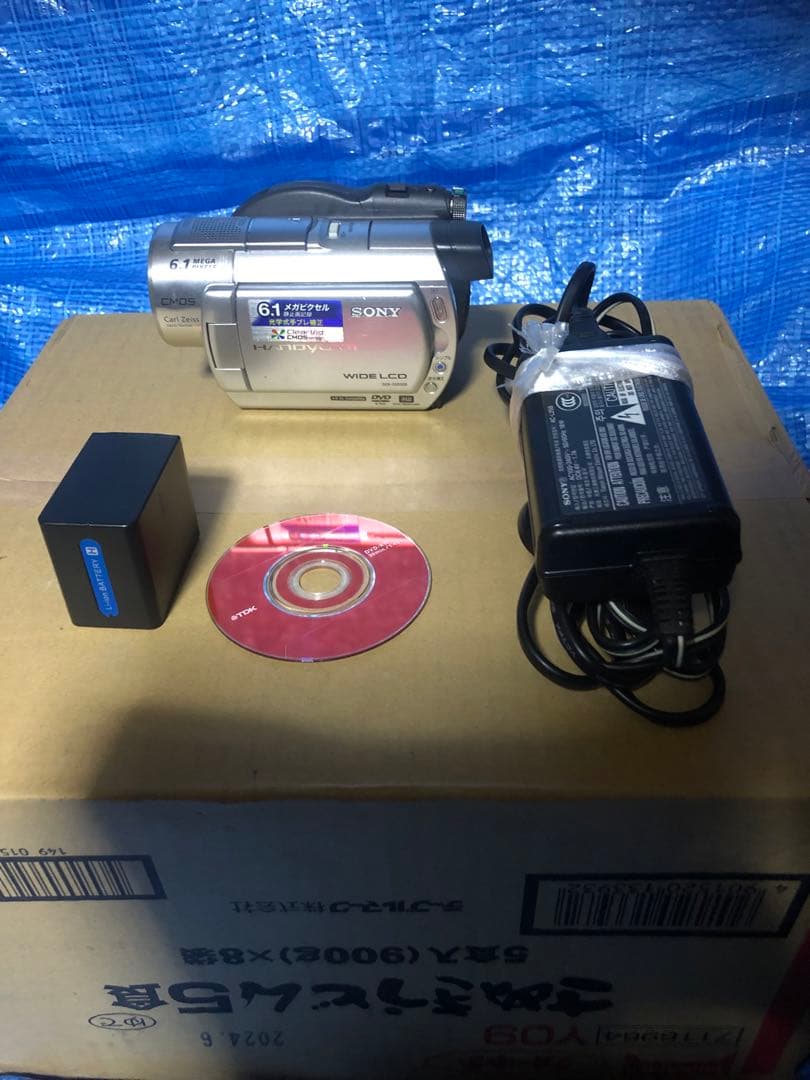 ビデオカメラ Sony DCR-DVD508