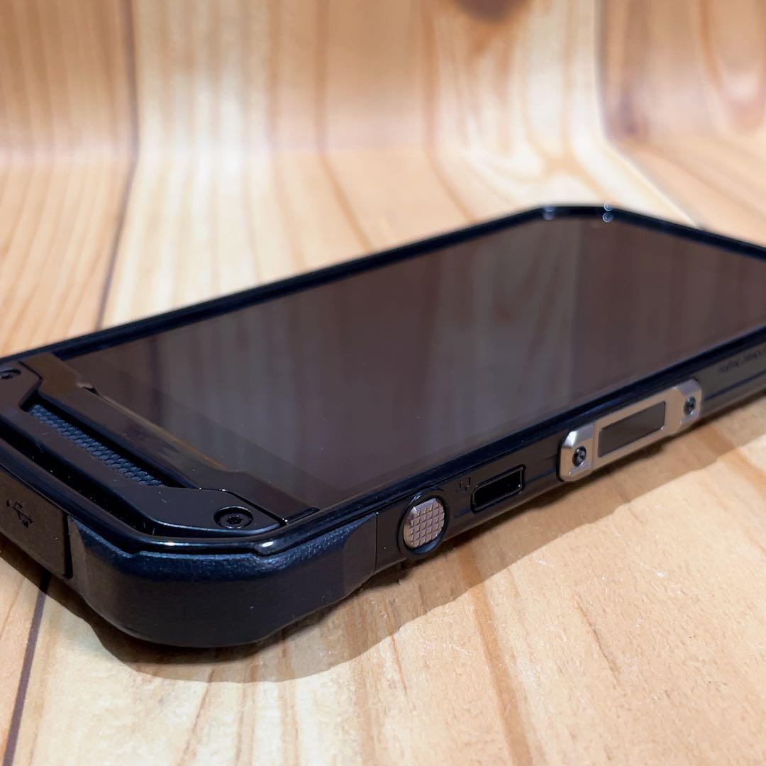 SIMフリー 本体 TORQUE G03 32 GB 070 ブラック 電池良好