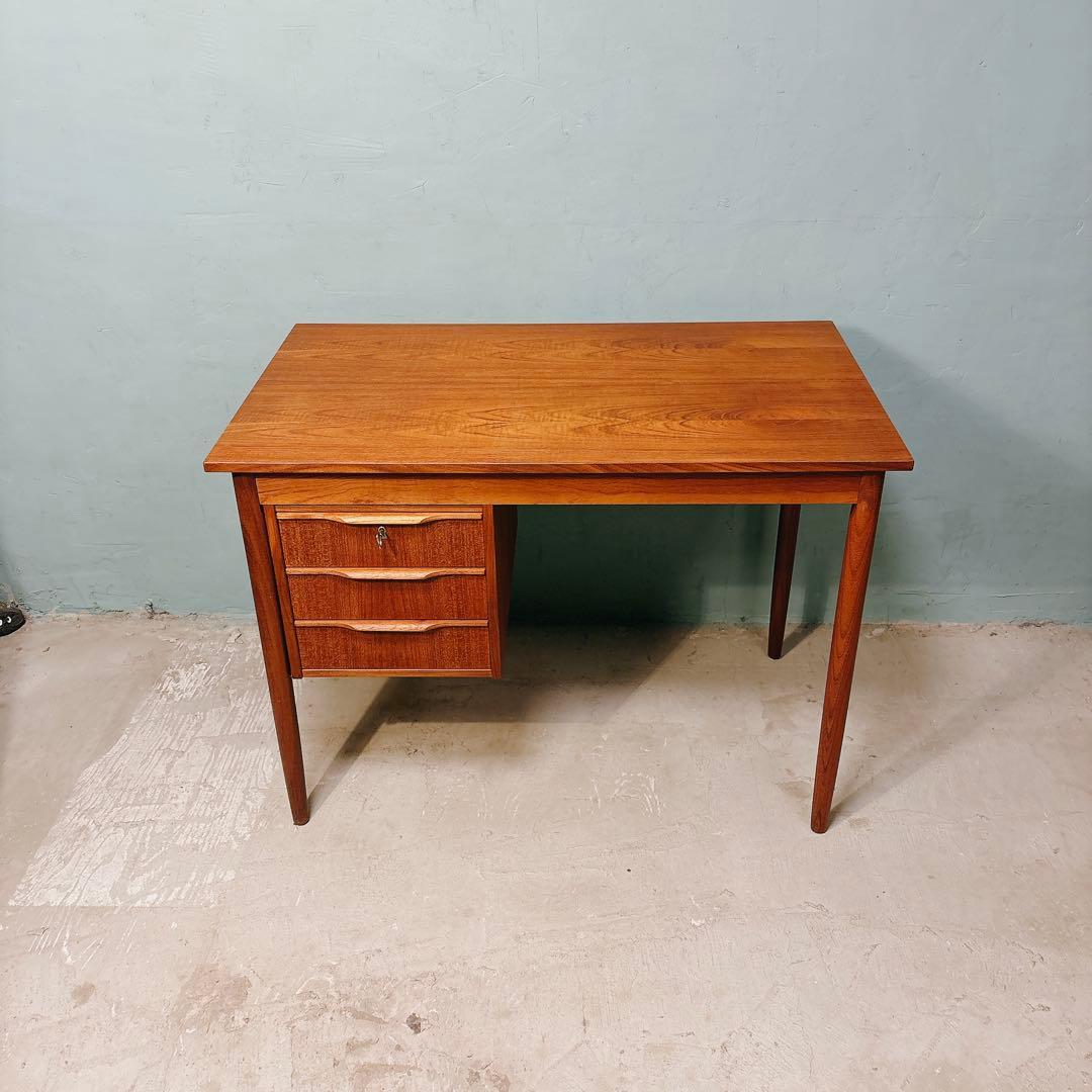 【ひで】デンマーク　チーク材　片袖デスク　北欧家具　北欧ビンテージ