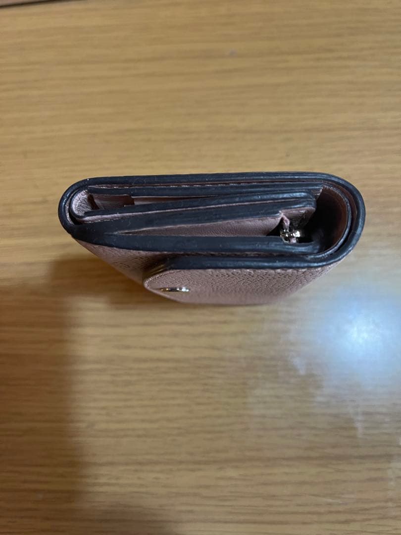 ルイヴィトン　三つ折り財布　ポルトフォイユ　イリスXS