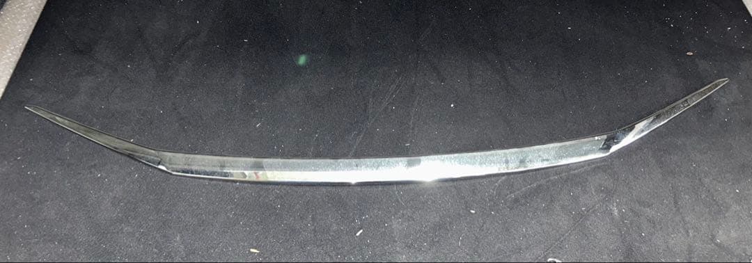 ZWE21系　カローラツーリング　モデリスタ　フロントグリルガーニッシュ