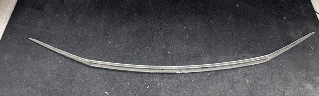 ZWE21系　カローラツーリング　モデリスタ　フロントグリルガーニッシュ