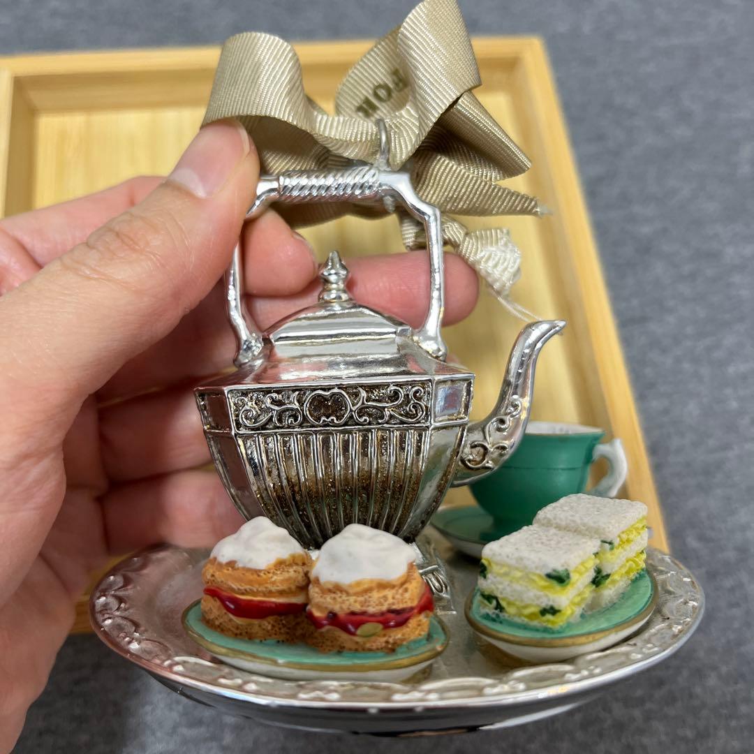 フォートナム&メイソンのクリスマスオーナメント