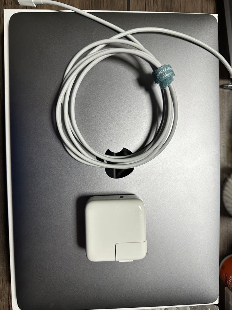 MacBook Air M1 8GB / 256GB SSD (13インチ)