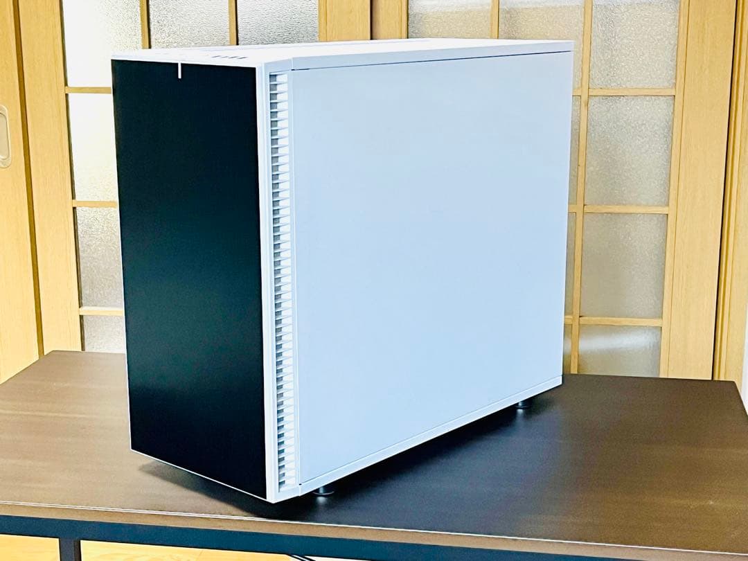 【美品】Fractal Design Define 7 White 静音高拡張性