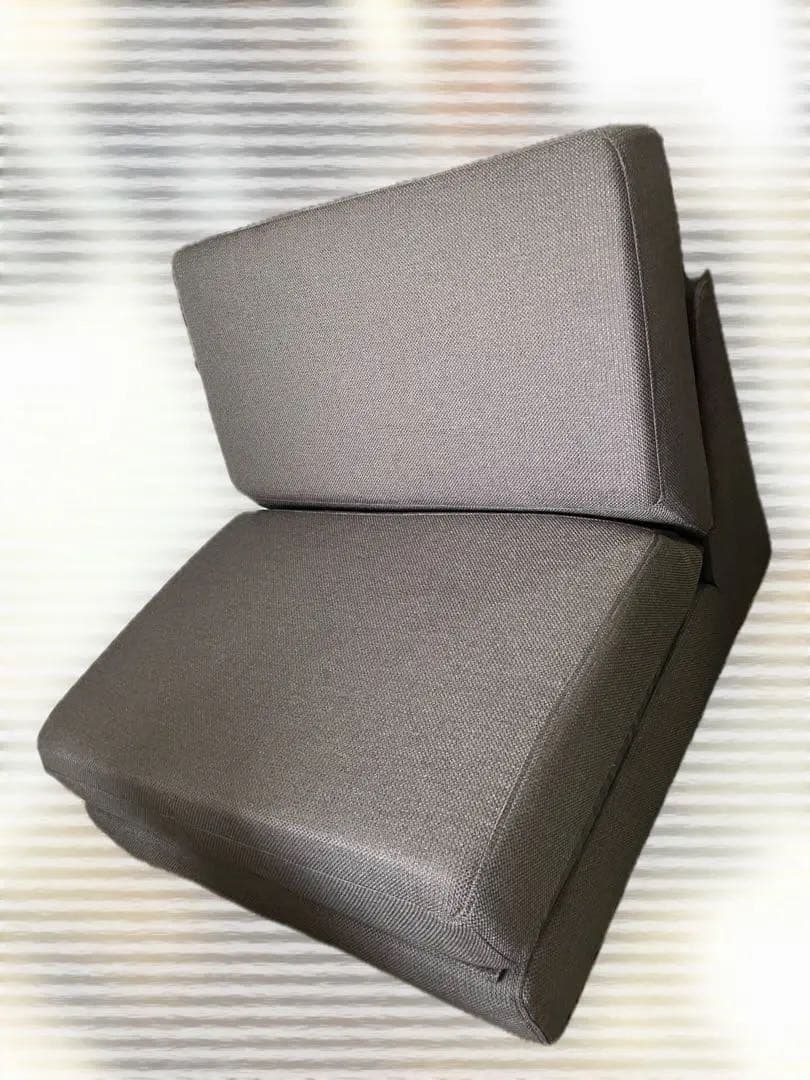 コンパクトな一人掛けソファベッド パーシー GY