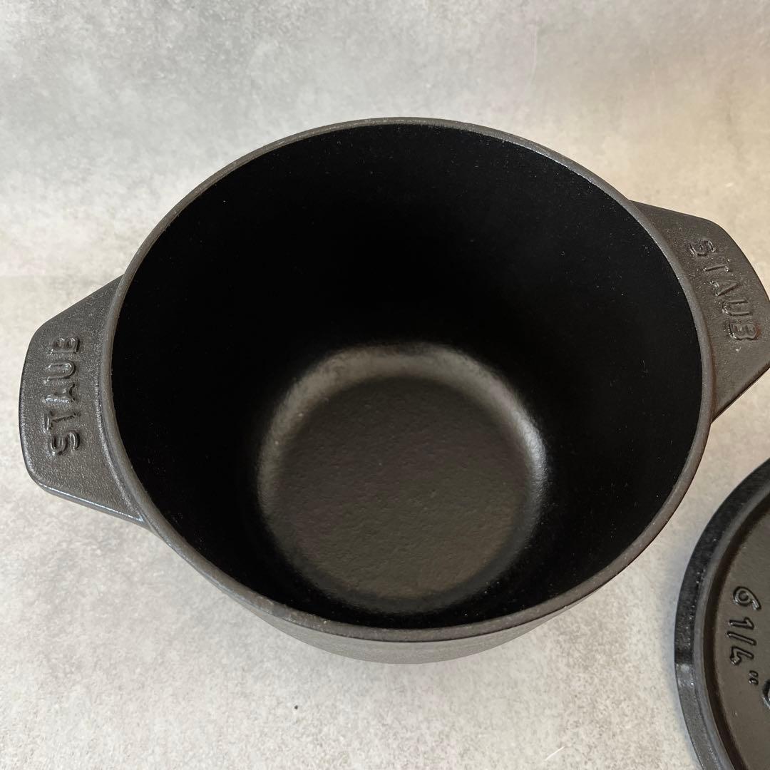 美品 STAUB ラ・ココット de GOHAN 16cm ブラック