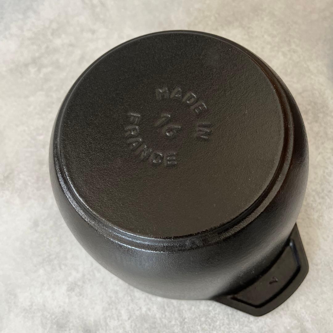 美品 STAUB ラ・ココット de GOHAN 16cm ブラック