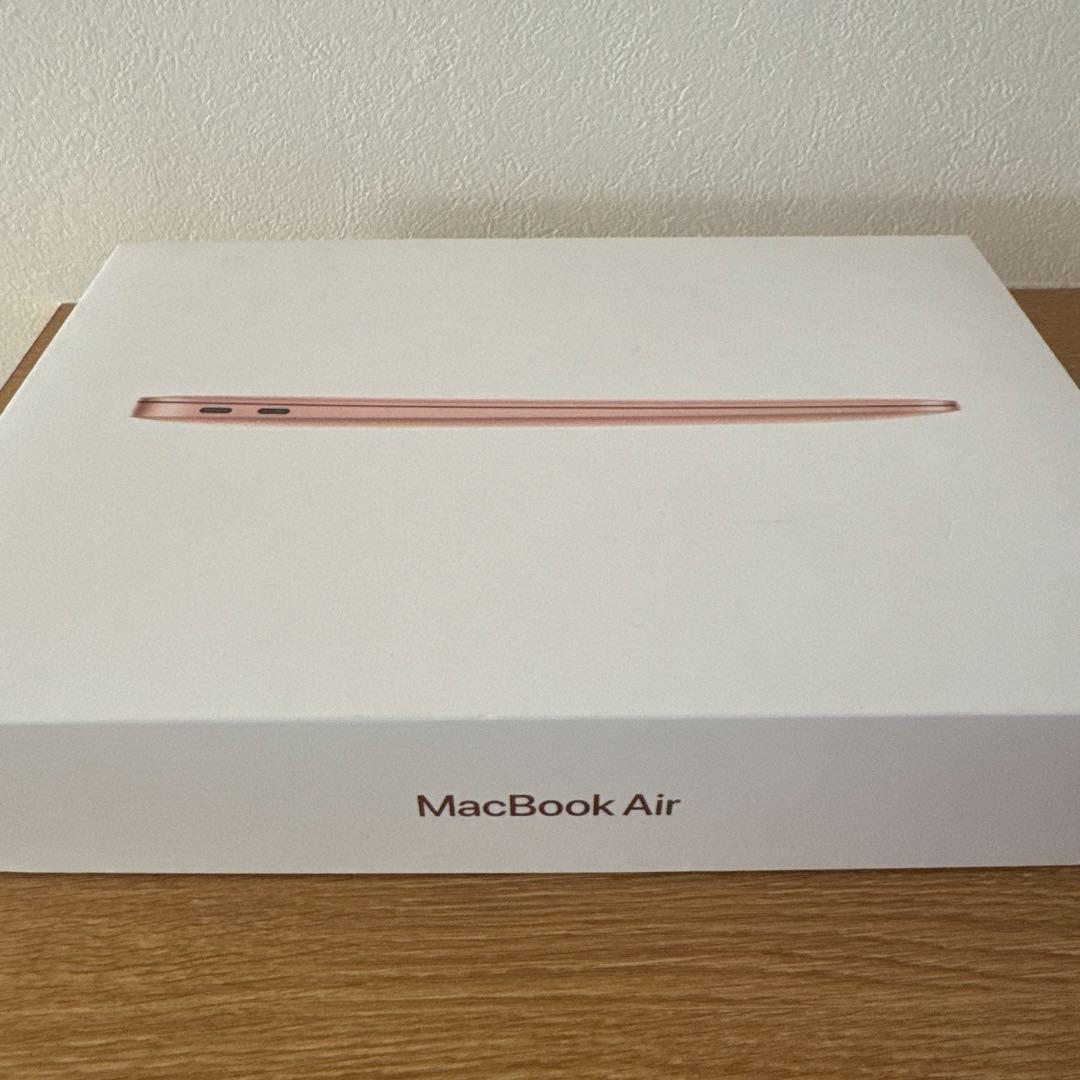 MacBook Air M1 8 256GB MGND3J/A incace付き