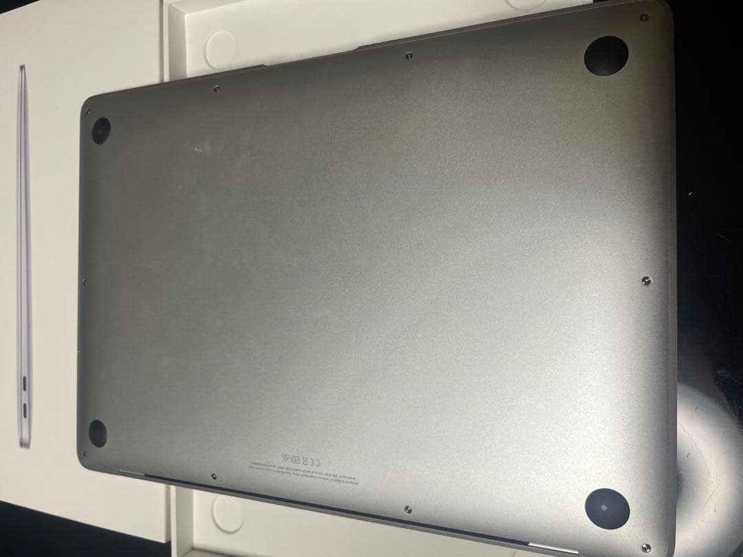 Apple MacBook Air 13インチ シルバー 充電器付き