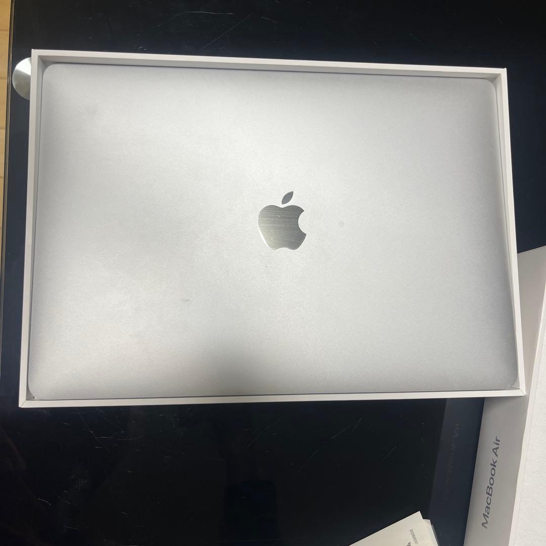 Apple MacBook Air 13インチ シルバー 充電器付き