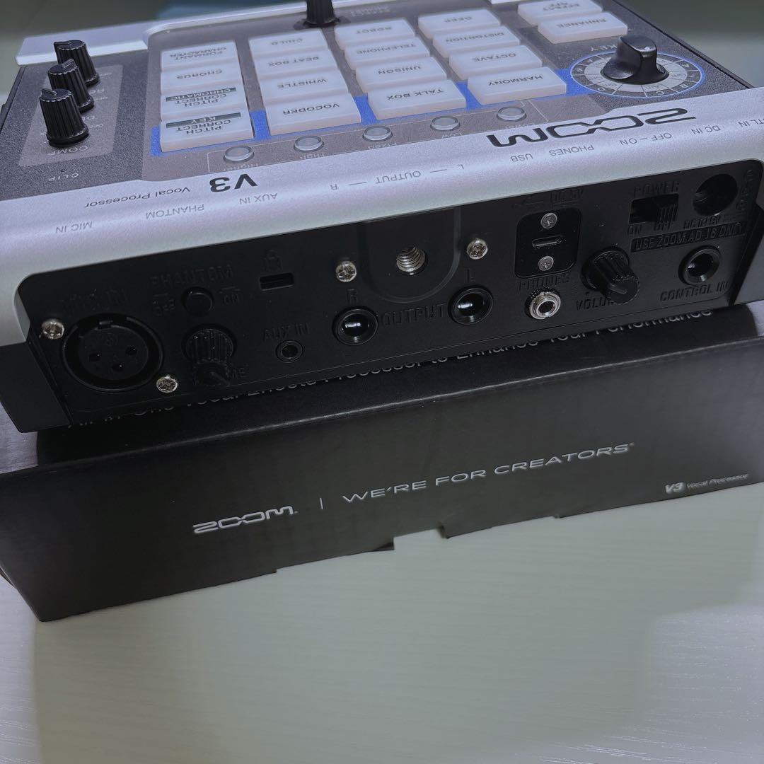 ZOOM V3 ボーカルプロセッサー