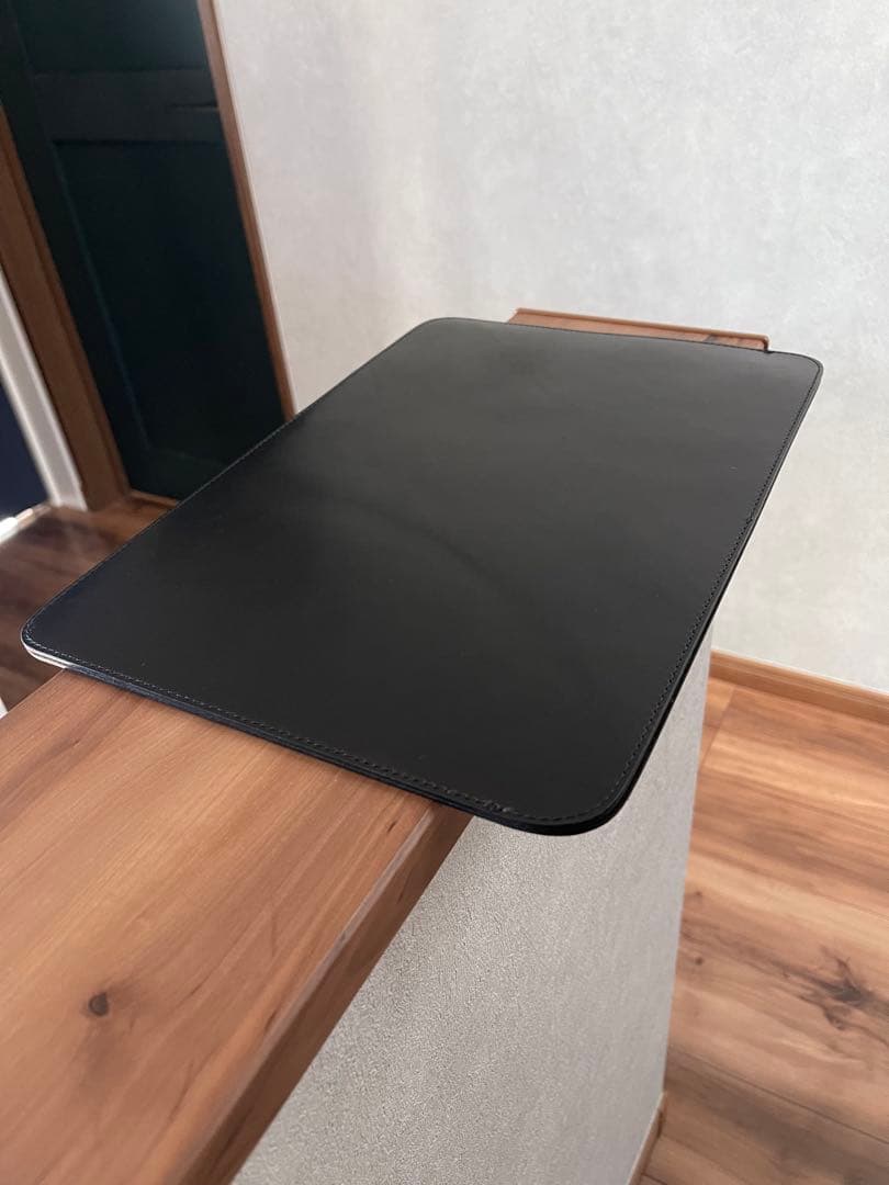 Drip ドリップ 14インチ MacBook レザー スリーブケース ブラック