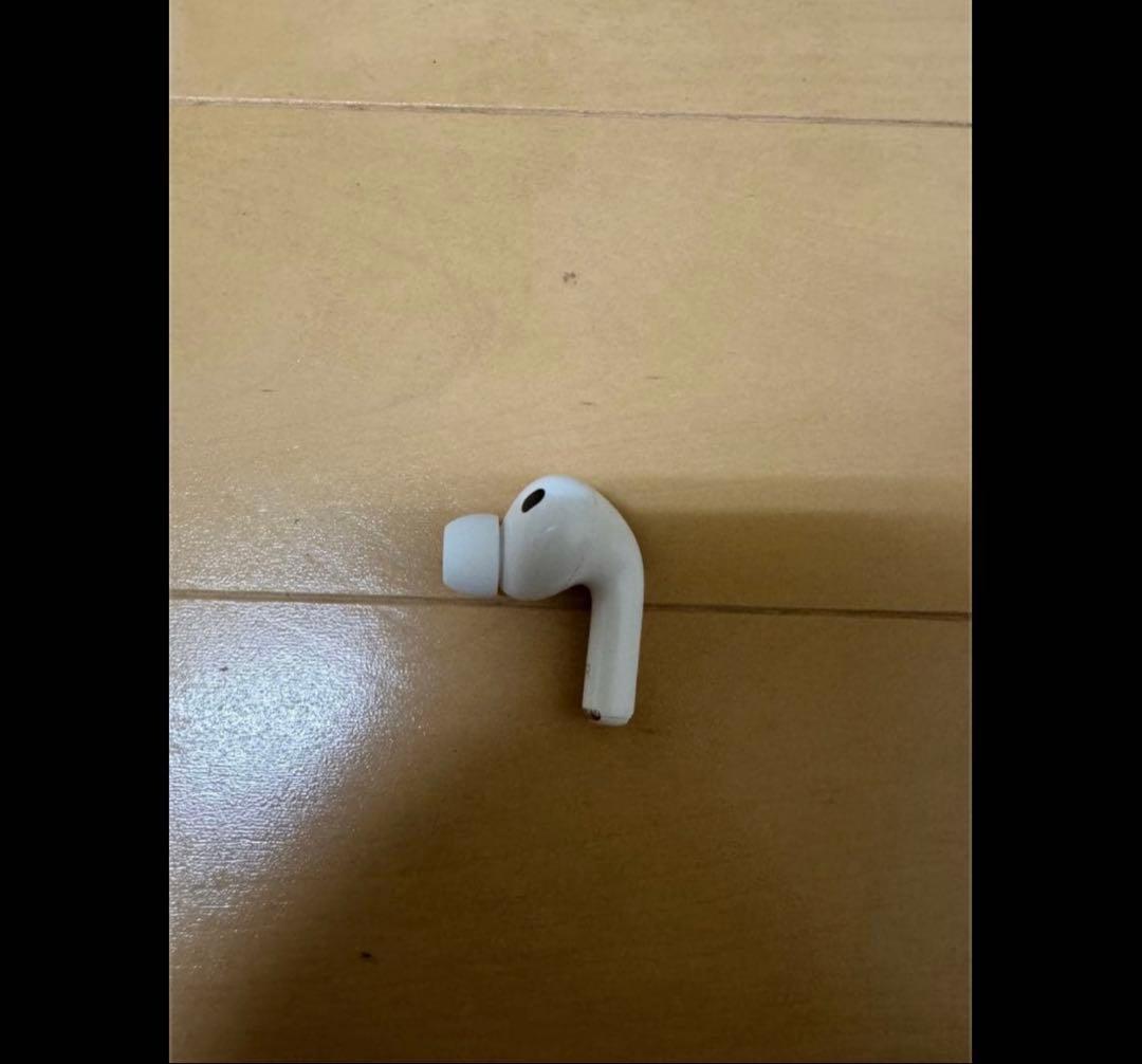 Apple AirPods Pro 3 左耳