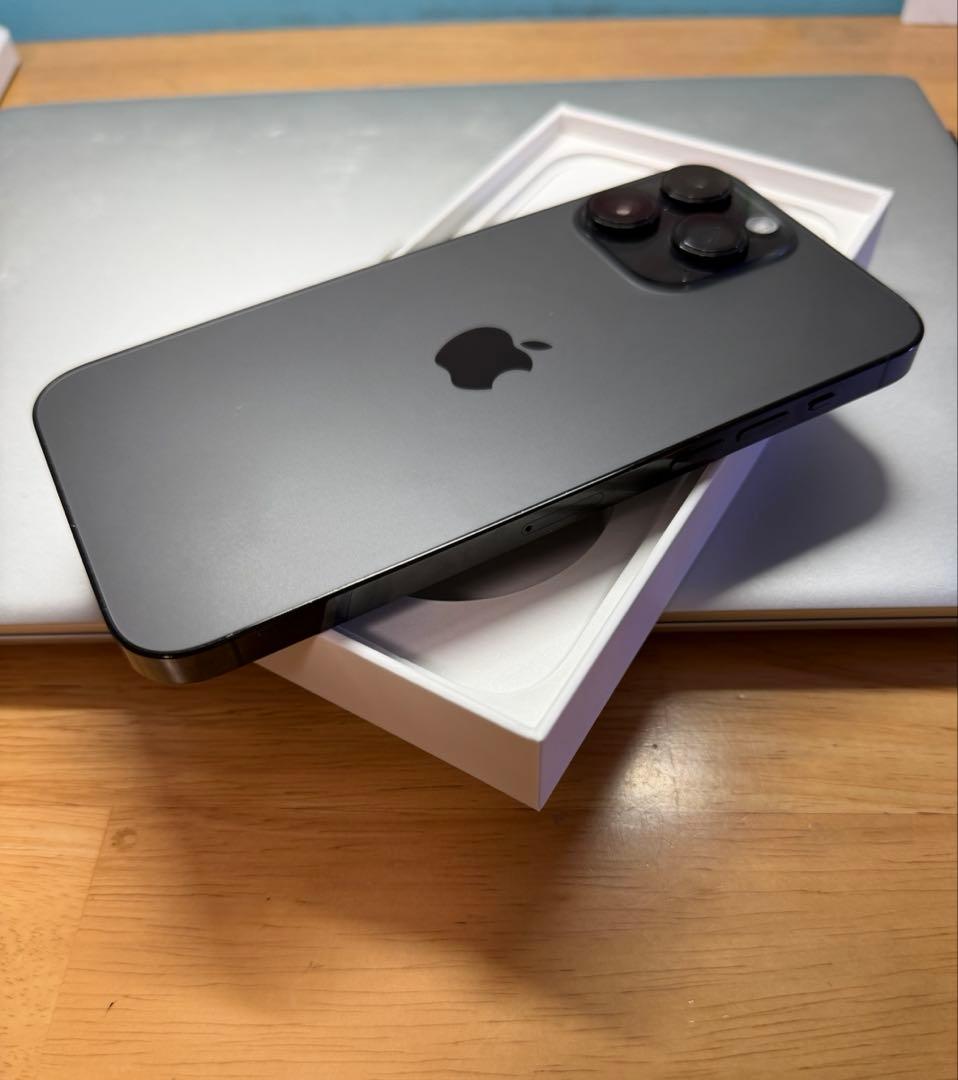 Apple iPhone 14 Pro スペースブラック 本体　512G