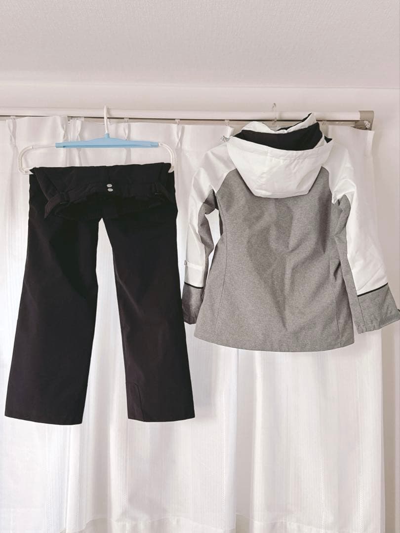 Descente スキーウェアセット　152〜158センチ Sサイズ
