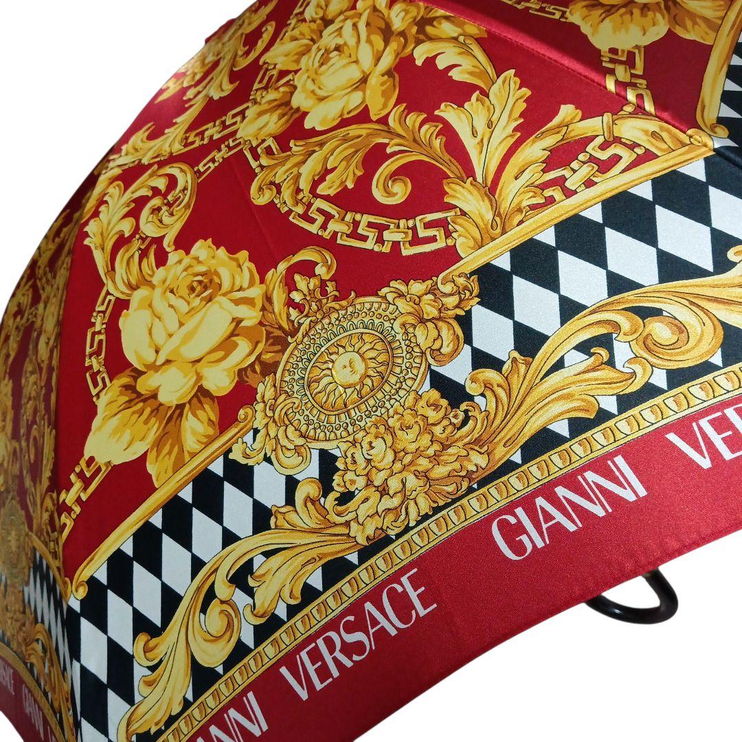 新品タグ付き★GIANNI VERSACE★ヴェルサーチ★ 長傘★雨傘★総柄