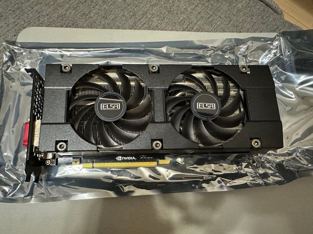 ELSA GeForce GTX 1070 8GBグラフィックボード