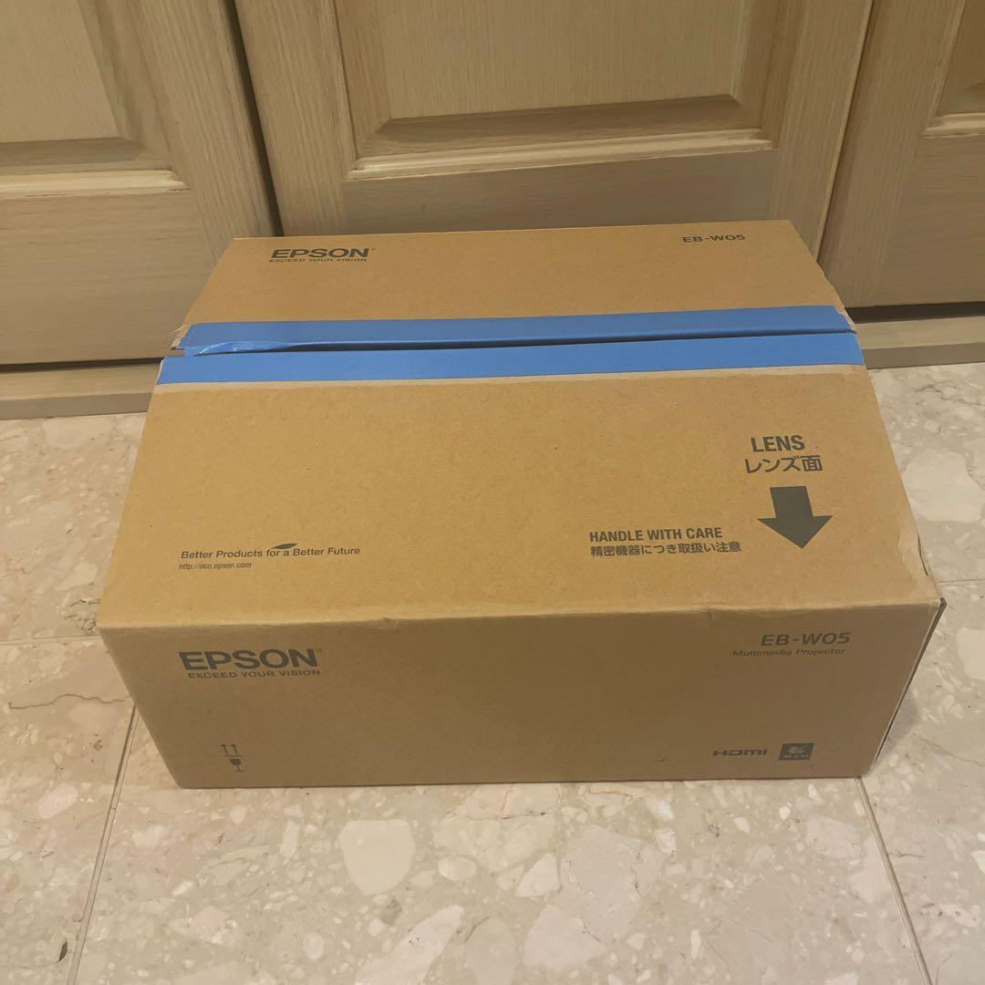 ❤️2回使用のみ❤️EPSONエプソン プロジェクター/液晶/WXGA/EB-W05