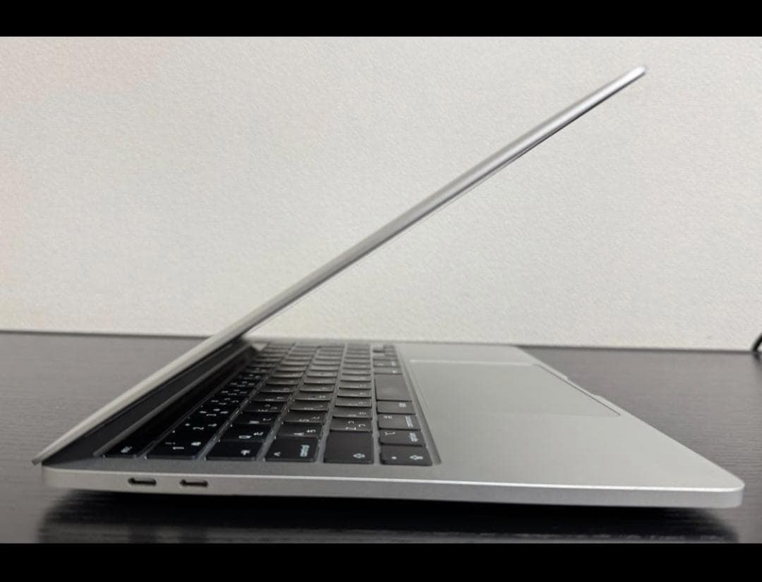 MacBook Pro13 2020 i7 32GB 1TB バッテリー83%