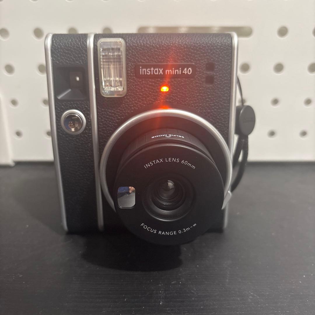 FUJIFILM instaxmini40 インスタントカメラ(本体のみ)