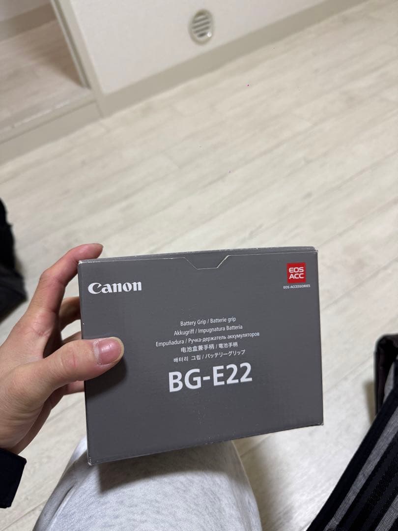 Canon BG-E22 EOSR バッテリーグリップ