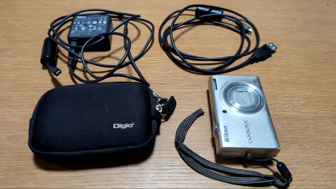 値下げ NIKON クールピクス S6200 コンパクト デジタル カメラニコン