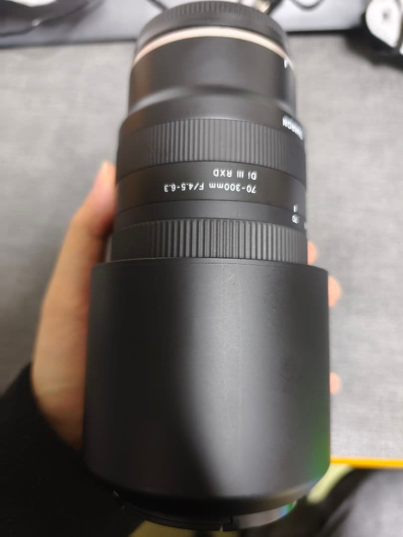 NikonZ 70-300mm美品タムロンF4.5-6.3 Di III RXD