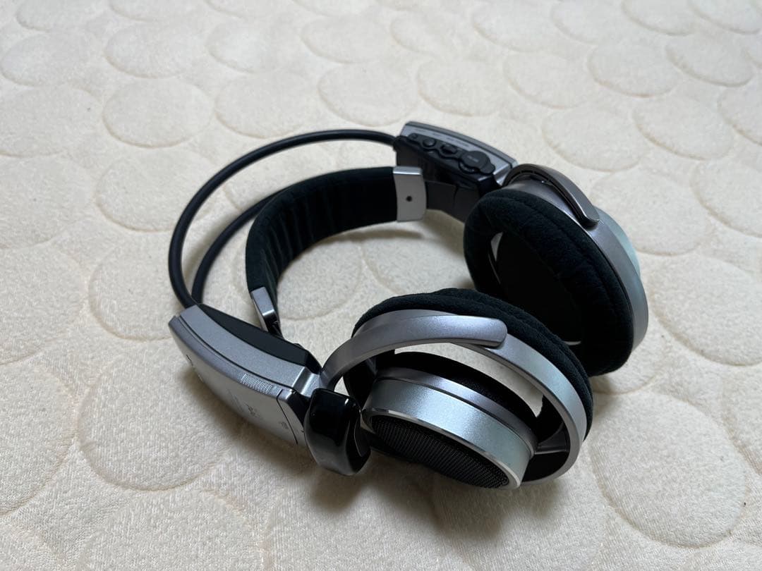 【値下げ中】SONY MDR-DS8000 デジタルサラウンドヘッドホンシステム