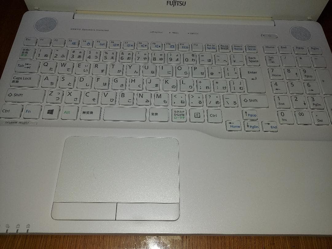 ★美品ノートパソコン富士通　FMVA50C2WP!! ★