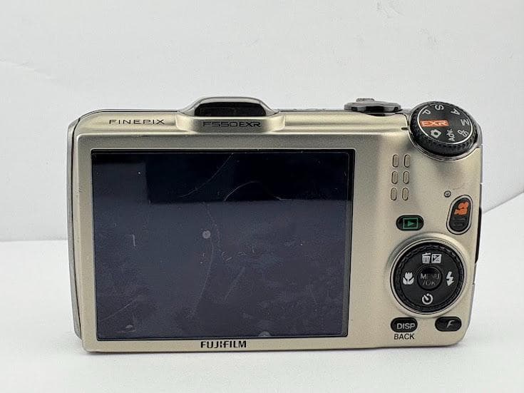 ★実用品★ フジフィルム FUJIFILM FINEPIX F550EXR
