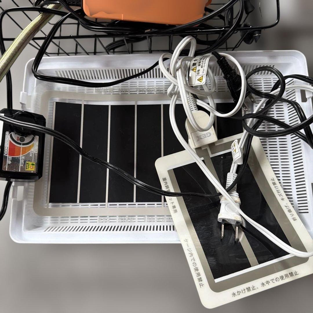 SANKO ケージ & マルカン ミニマルサーモヒータ、その他付属品沢山付き