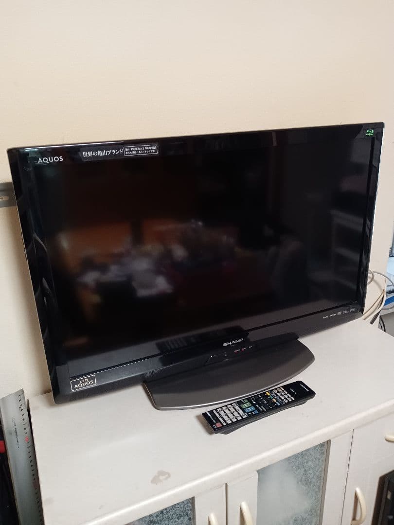 美品 SHARP ブルーレイ内臓テレビ
