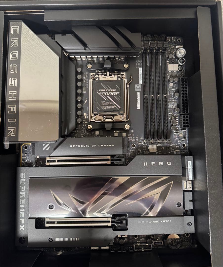 ROG CROSSHAIR X870E HERO マザーボード