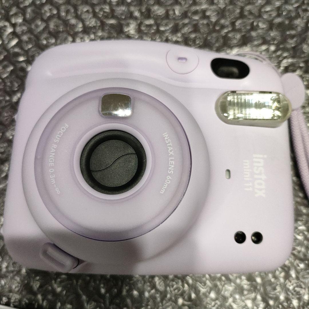 値下げしました☆チェキ　instax mini11　インスタントカメラ