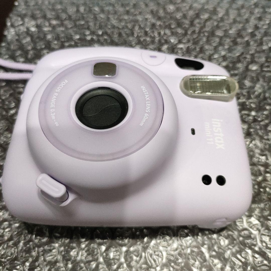 値下げしました☆チェキ　instax mini11　インスタントカメラ