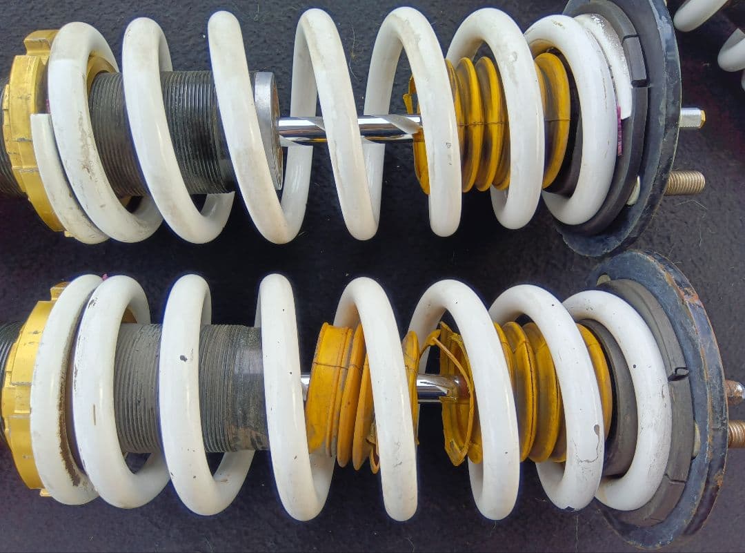 RB1オデッセイ アブソルートHKS HIPERMAX