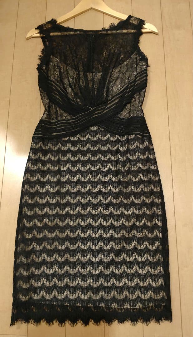 TADASHI SHOJI ノースリーブレースワンピース 6P　 タダシショージ