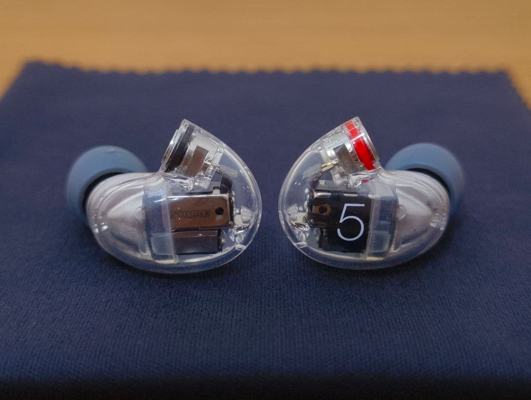 イヤホン SHURE AONIC 5 ( CLEAR ) / SE53BACL+UNI-A