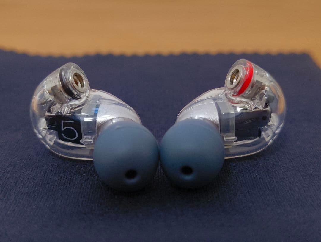 イヤホン SHURE AONIC 5 ( CLEAR ) / SE53BACL+UNI-A