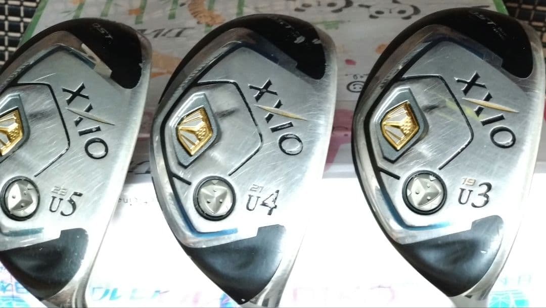 ゼクシオ8 UT＃3.4.5 フレックス：SR イエロー カラーカスタム