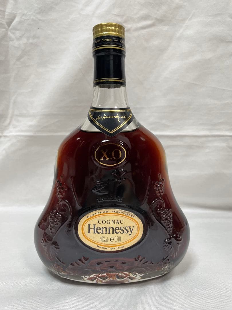 0105 Hennessy X.O 金キャップ 700ml 箱あり